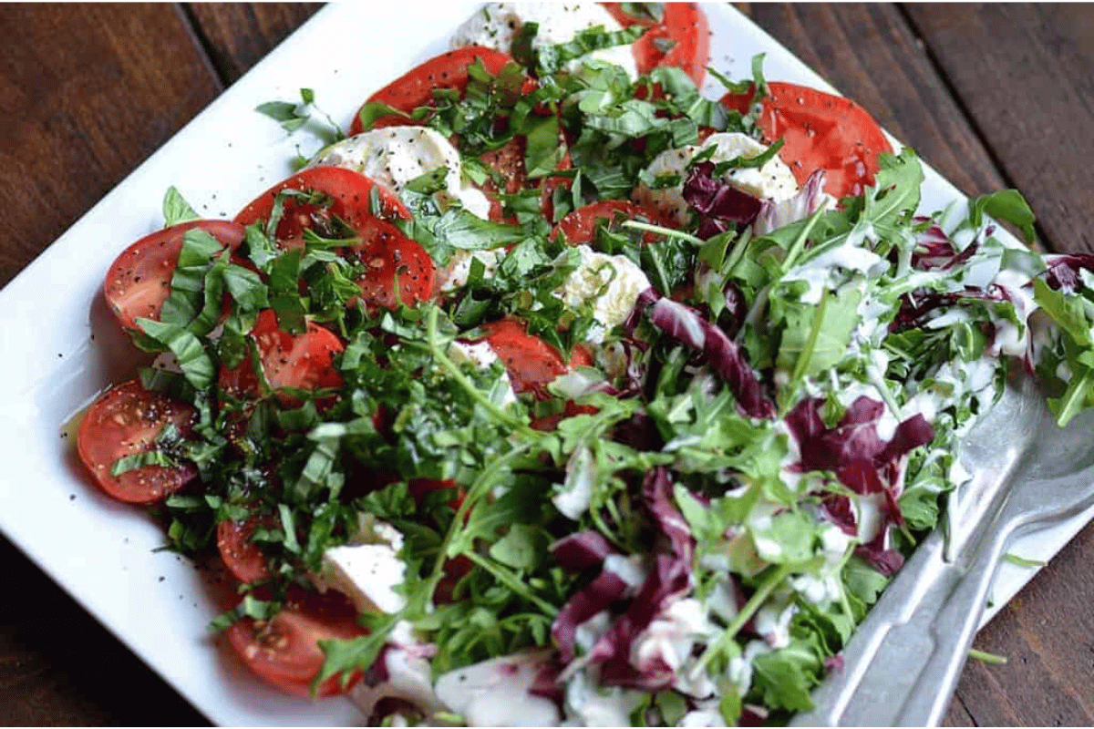 soaking feet in apple cider vinegar